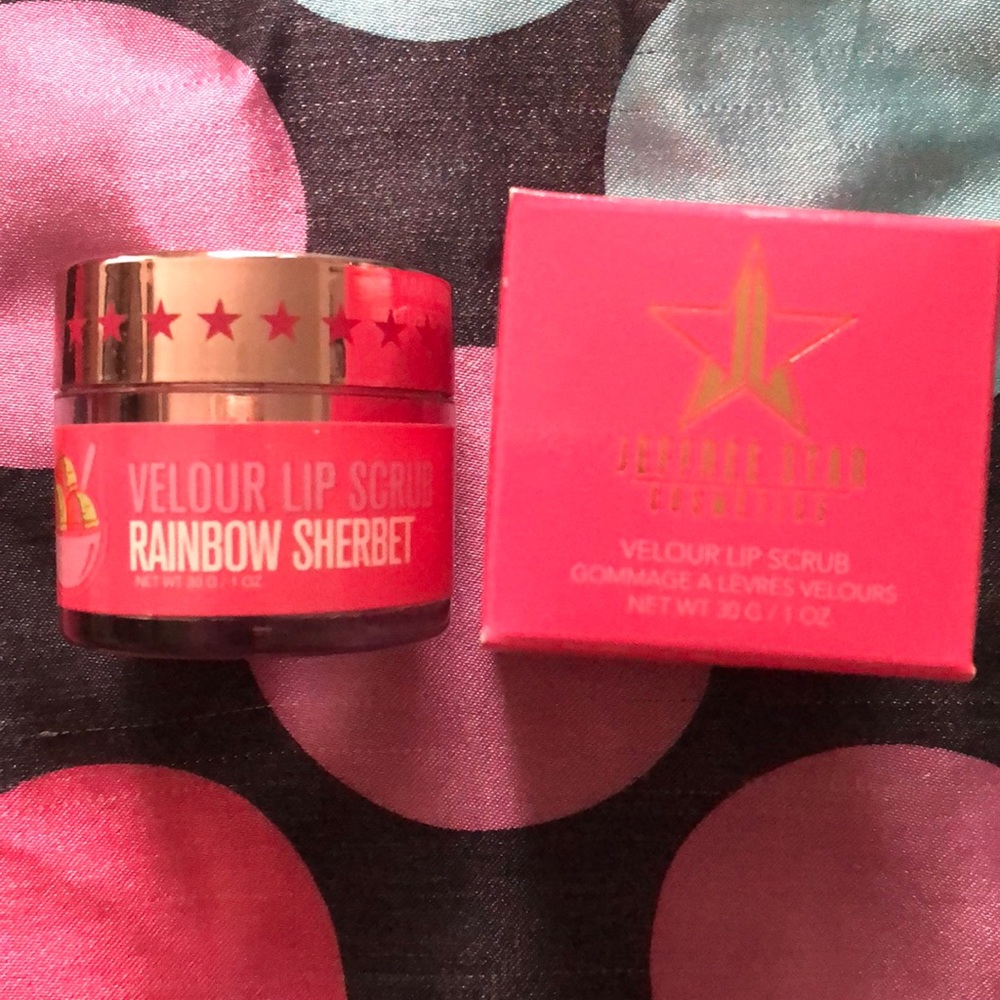 Velour Lip Scrub!! Jeffree Star Cosmetics